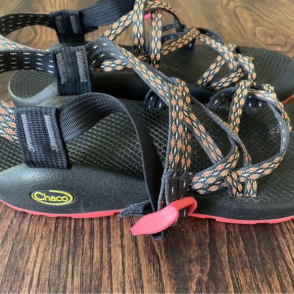 Chaco Z Cloud X2 Women's Strappy Sandals Size 9, Non-Marking Vibram Sole - Picture 2 of 6